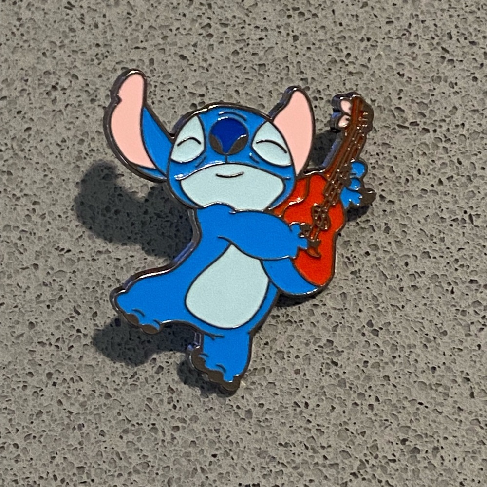 🎁BOGO🎁 Disney stitch Character Enamel Pin with Red Guitar